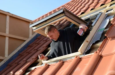 Pose de fenêtres de toit Velux à Nousty